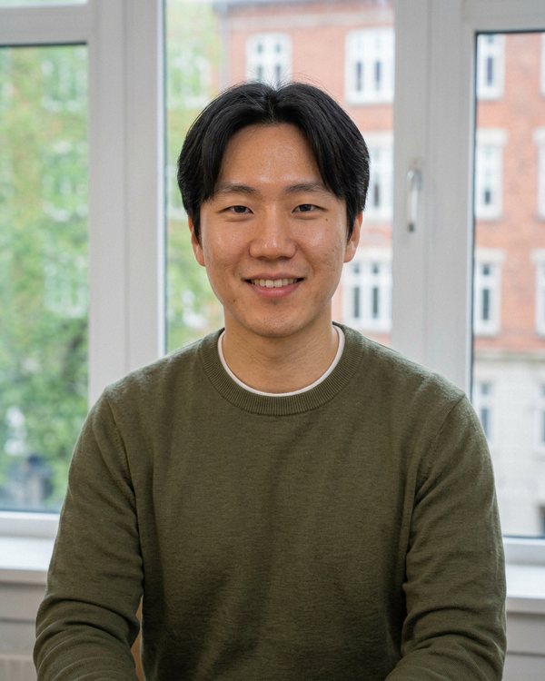 Jonas Lee, Pædagog hos SOS Social Care